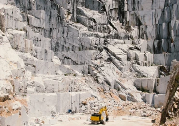 mining-vehicle