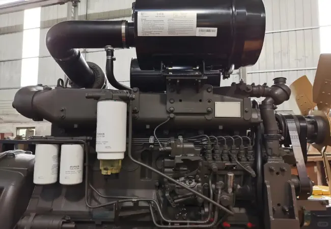 powerful engine and hydraulic pump