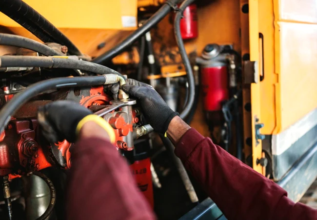 Excavator Overheating Problem: Signs, Reasons and Troubleshooting Guide 1 Excavator Overheating